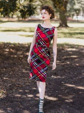 Trashy Diva Red Plaid Sleeveless Midi Dress